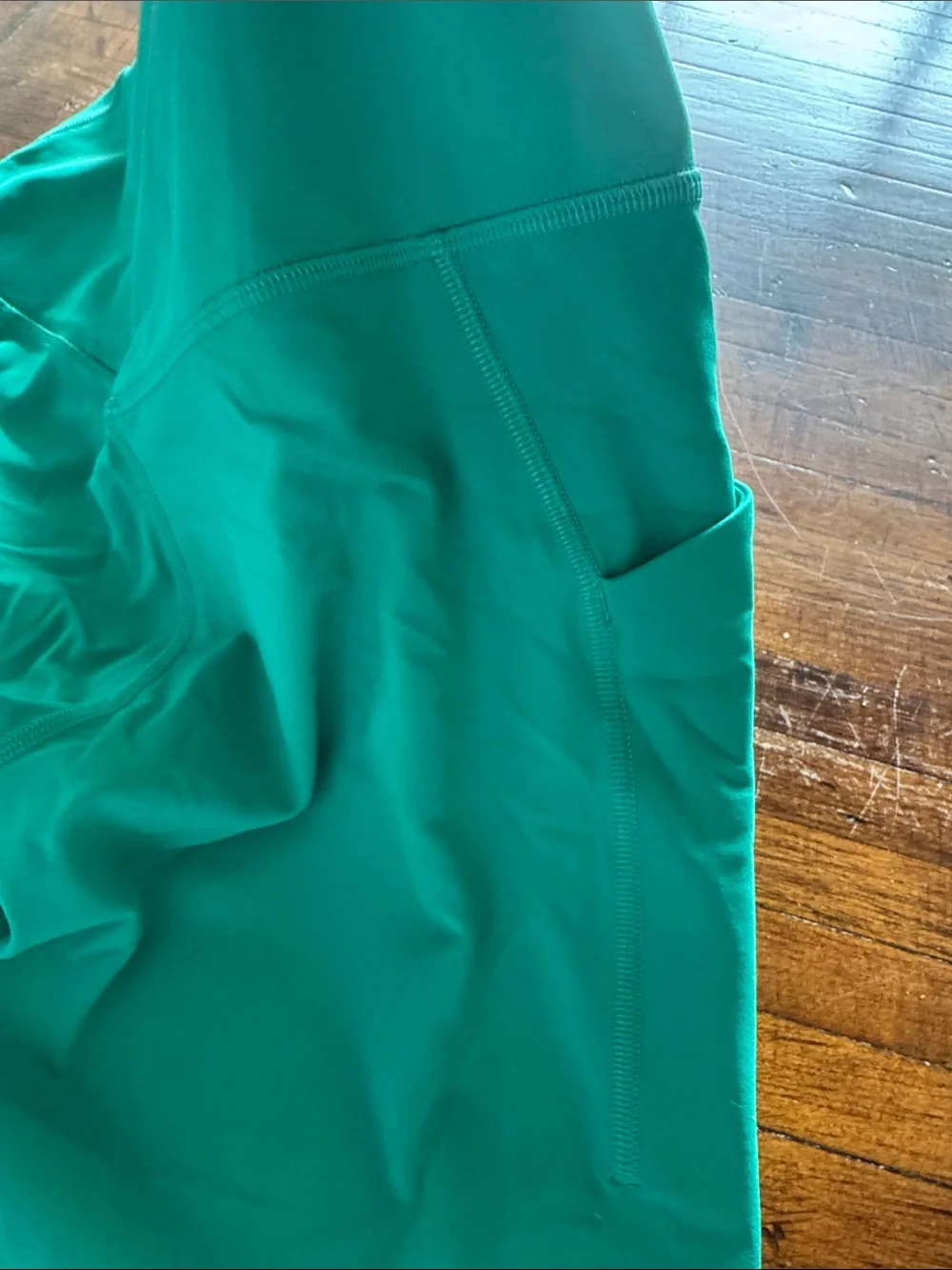 lululemon Align Pant 25” Pockets Green Women's Leggings. Size 8 or Medium